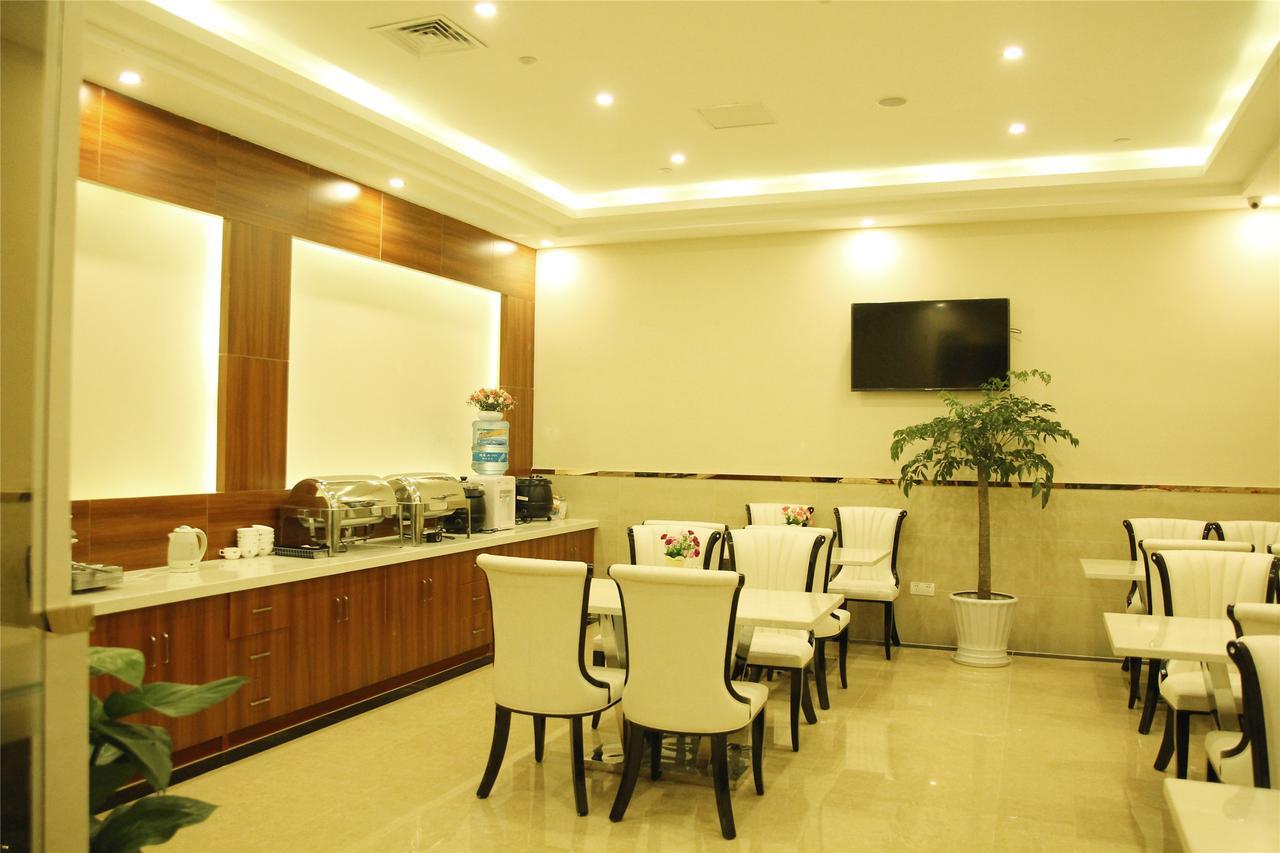 Greentree Inn Beijing Fengtai Dacheng Road Huanleshuimofang Business Hotel Pequim Exterior foto