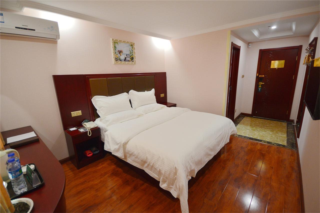 Greentree Inn Beijing Fengtai Dacheng Road Huanleshuimofang Business Hotel Pequim Exterior foto